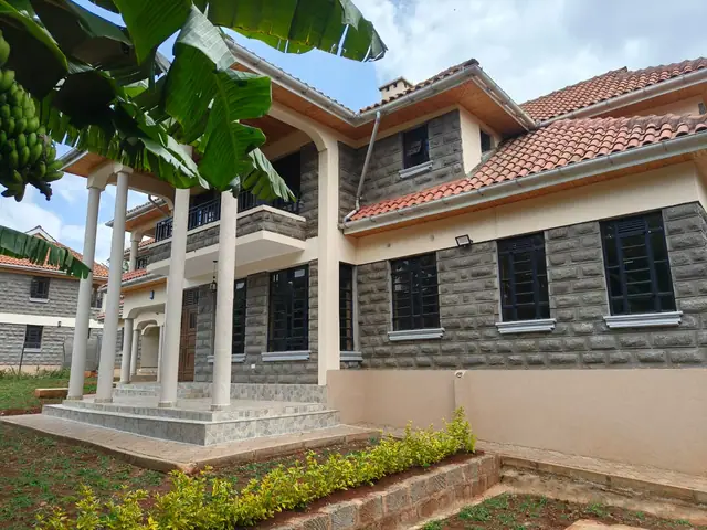 7 Bedroom Townhouse For Rent In New Kitisuru, Nairobi — photo 2