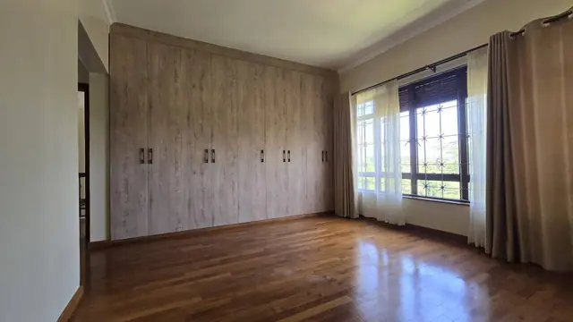5 Bedroom Townhouse For Rent In Runda, Nairobi — photo 15