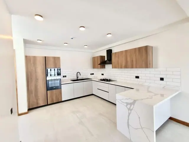 Oakland Residencies. 4 Bedroom Apartment For Sale in Westlands Nairobi — photo 10
