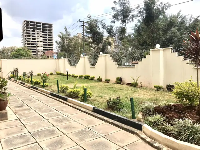 3 Bedroom With DSQ For Rent in Kilimani, Lenana Rd — photo 1