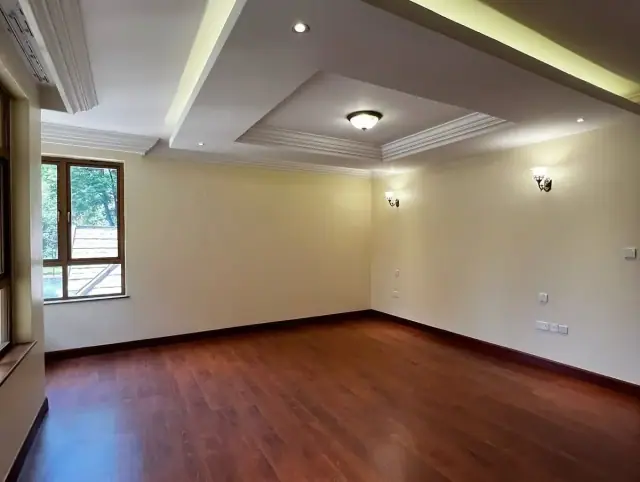 Luxurious 5 Bedroom Townhouse For Sale In Karen, Nairobi 5 Minutes Drive From The Hub Mall — photo 10