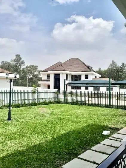 4 Bedroom Townhouse For Sale In Karen, Nairobi Off Langata Road — photo 1
