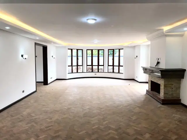 6 Bedroom Townhouse For Rent In Karen, Nairobi, Ndege Rd — photo 5