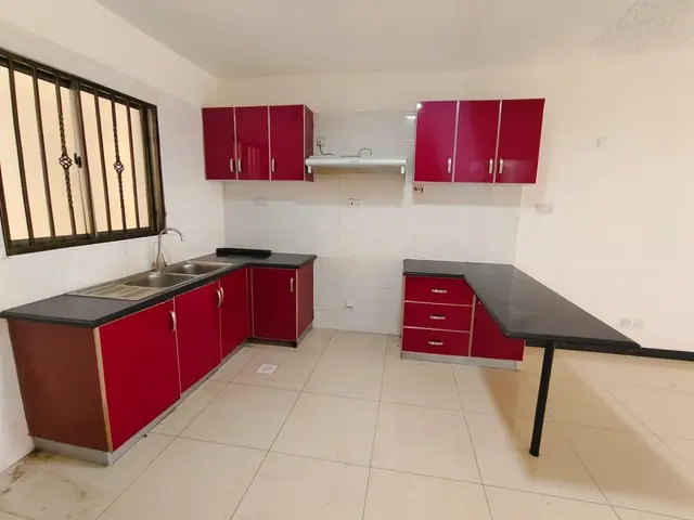 3 Bedroom Apartment For Rent In Kilimani, Kirichwa Road — photo 1