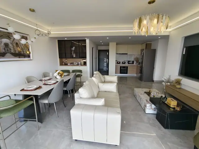 2 Bedroom Apartment For Sale In Lavington — photo 1