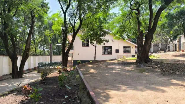 4 Bedroom Townhouse For Sale In Kisumu, Tom Mboya Estate — photo 2