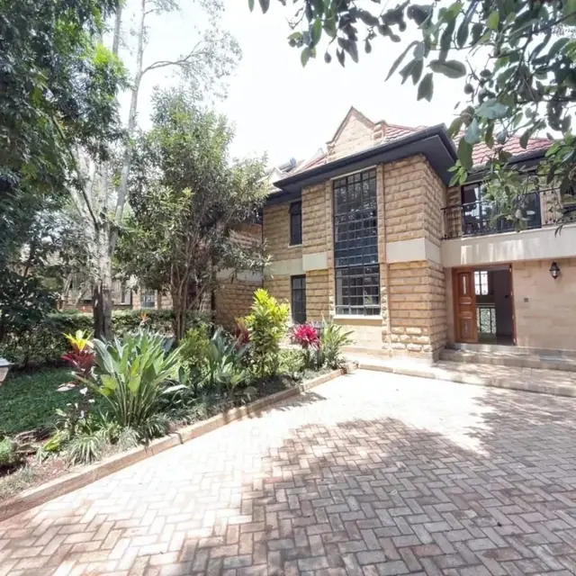 5 Bedroom Town House For Rent In Lavington — photo 9