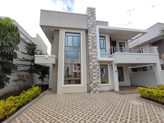 4 Bedroom Bungalow For Sale In Ruiru, Kamakis — photo 1