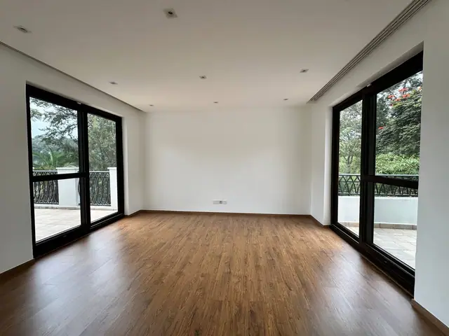 4 Bedroom Townhouse For Sale In Springvalley, Peponi Road — photo 11