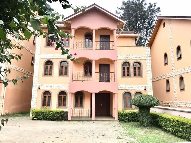 6 Bedroom Townhouse with DSQ For Rent In Kileleshwa, Nairobi at USD 3,500 — photo 1