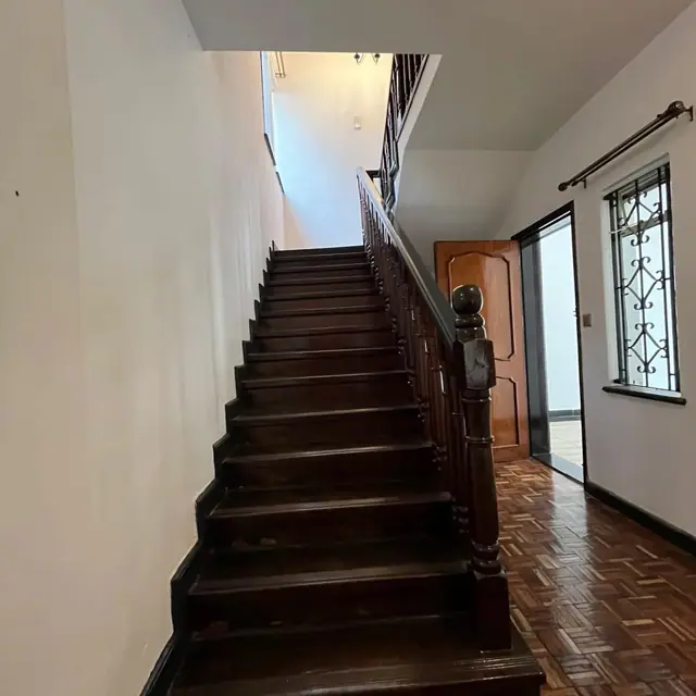 4 Bedroom Townhouse For Sale In Westlands, Brookside — photo 10