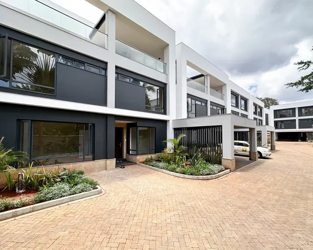 5 Bedroom Townhouse For Sale In Kyuna Nairobi — photo 6