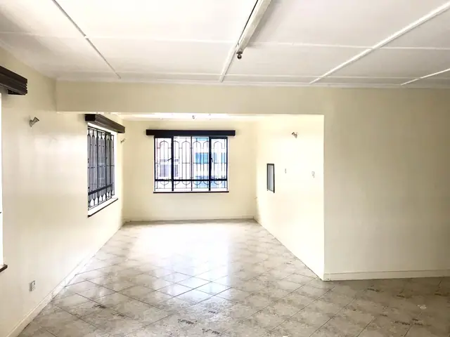 3 Bedroom Office Space For Rent In Westlands, School Lane — photo 2