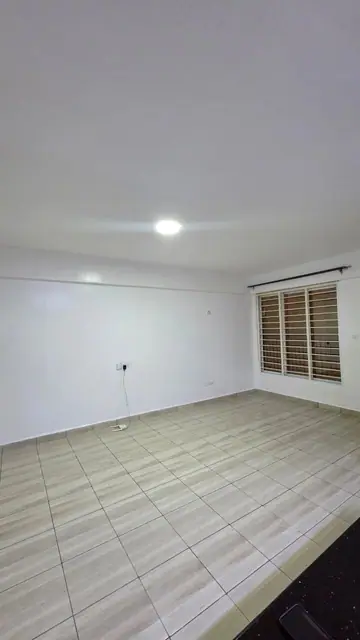 4 Bedroom Apartment For Sale In Parklands, Nairobi Off Batu Batu Road — photo 2