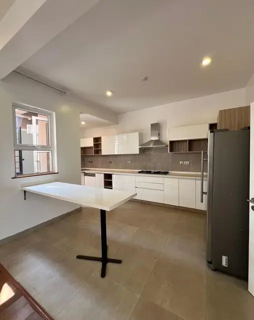 4 Bedroom Villa For Sale In Lavington, Nairobi — photo 7