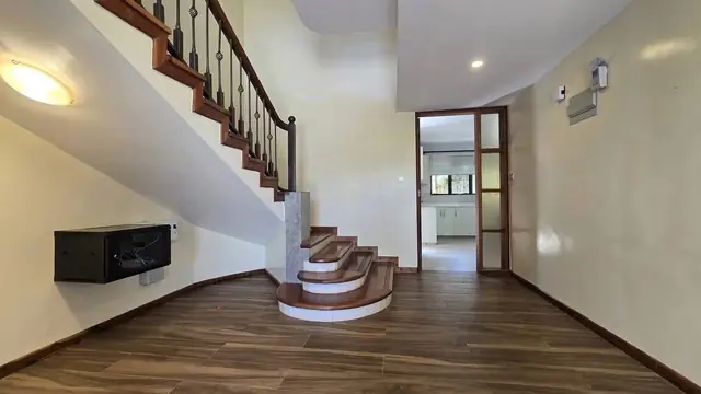 5 Bedroom Town House For Rent In Runda — photo 4