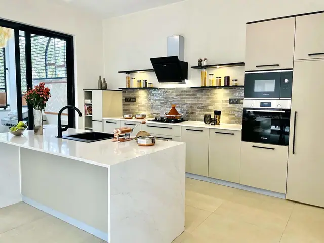 Townhouse for sale in Lavington — photo 6