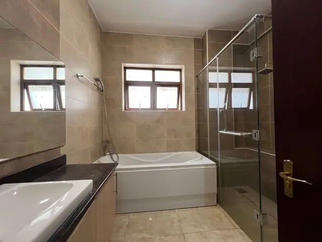 4 Bedroom Apartments For Sale In Westlands, General Mathenge Road — photo 15