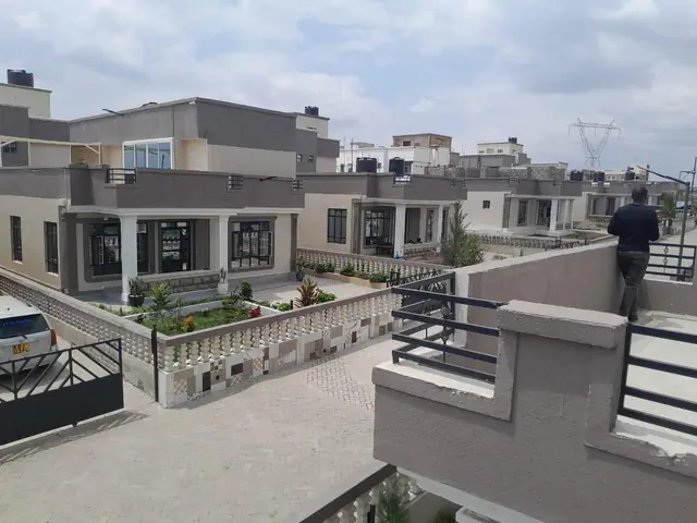 Bungalows And Maisonette For Sale In Malaa Joska, Kagundo Road — photo 3