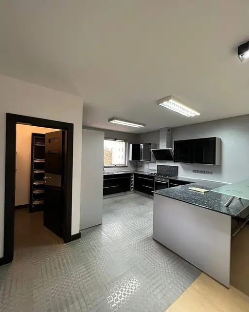 3 Bedroom Apartment For Rent In Riverside Drive, Nairobi — photo 2