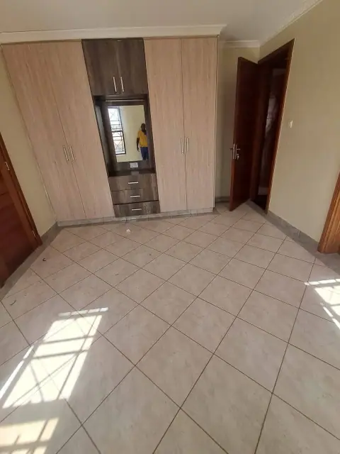 5 Bedroom Townhouse For Rent In Syokimau, Mwanainchi Road — photo 17
