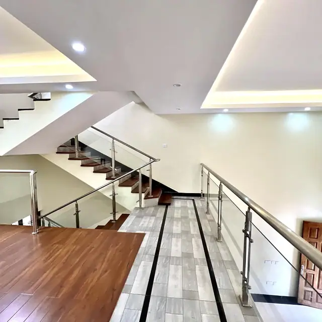 Townhouse for sale in Lavington — photo 3