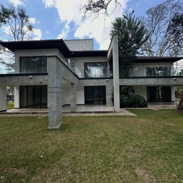 5 Bedroom Villa For Sale In Karen