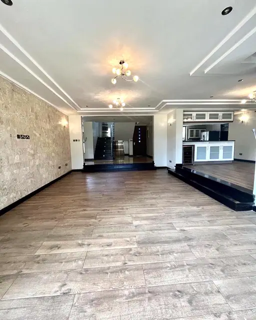 5 Bedroom Townhouse For Rent In Lavington, Isaac Gathanju CL — photo 3