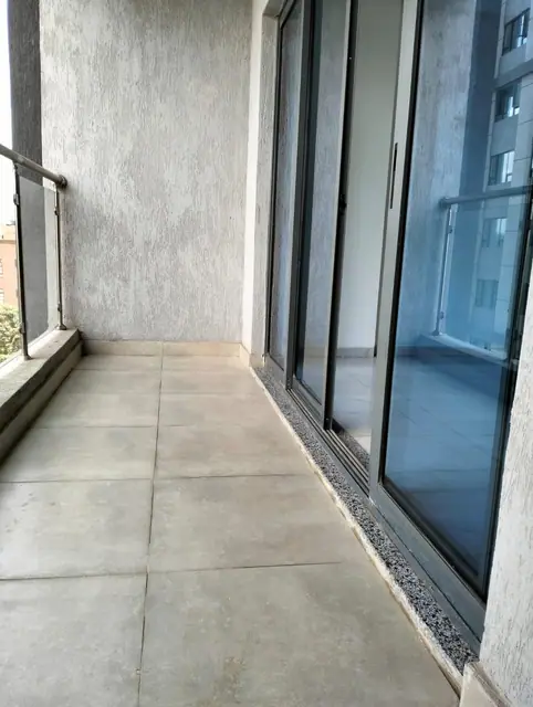 2 Bedroom Apartment For Rent In Lavington, Valley Archade — photo 4