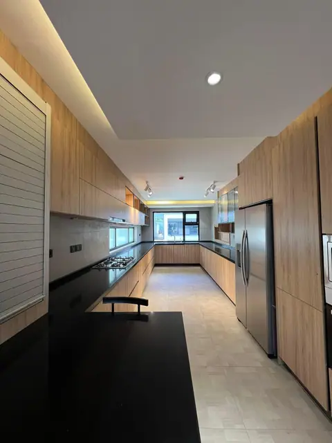 4 Bedroom Townhouse For Sale In Lavington — photo 2