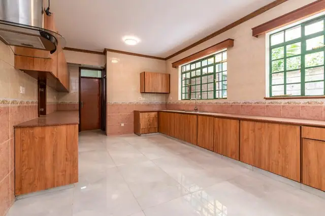 4 Bedroom Townhouse For Sale In Westlands, Nairobi — photo 9