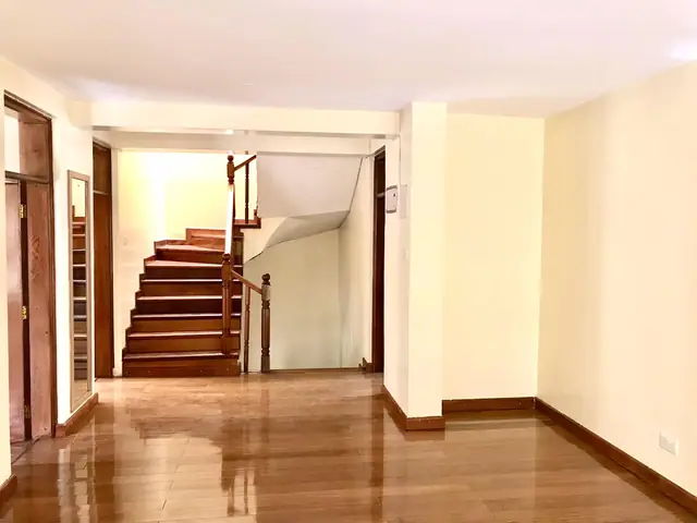 5 Bedroom Townhouse For Rent In Lavington — photo 4