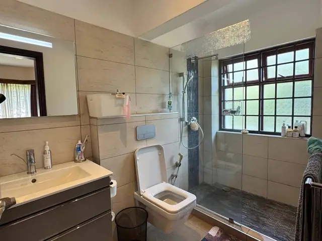 5 Bedroom Townhouse For Sale In Runda, Nairobi — photo 9