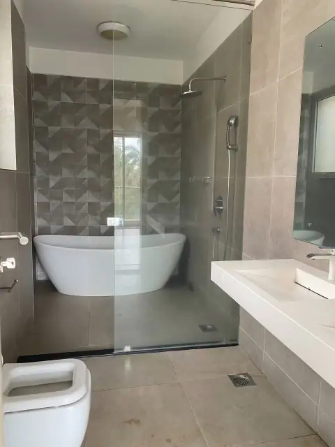 4 Bedroom Villa For Rent In Lavington — photo 8