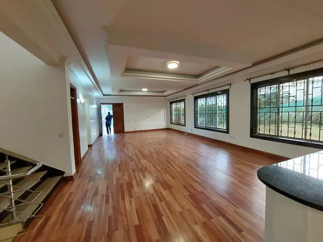 5 Bedroom Townhouse For Sale In Parklands, Nairobi Off Ring Road — photo 5