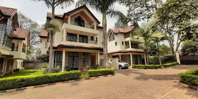 5 Bedroom Townhouse For Sale In Lavington, Nairobi — photo 1