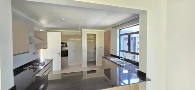 4 Bedroom Townhouse For Rent In Runda Off Kiambu Road — photo 19
