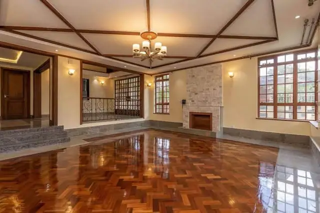 7 Bedroom Townhouse For Rent In Karen, Nairobi Windy Ridge — photo 6