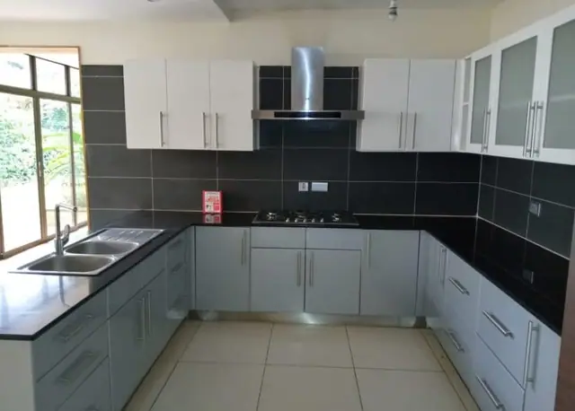 4 Bedroom Townhouse For Sale In Karen, Nairobi — photo 6