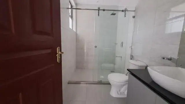 5 Bedroom Townhouse For Rent In Lavington, Nairobi — photo 16