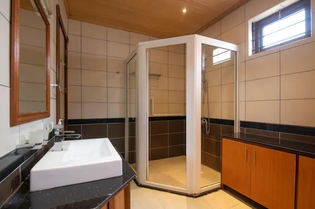 5-Bedroom Townhouse For Sale In Spring Valley, Nairobi — photo 8