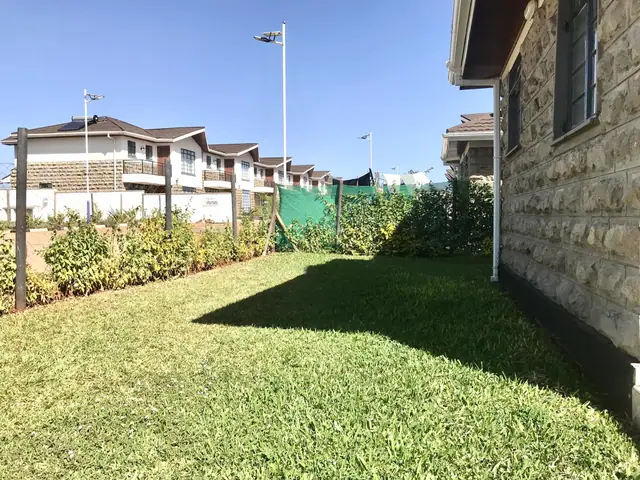 4 bedroom townhouse with DSQ for sale in Ruiru, Kiambu — photo 15