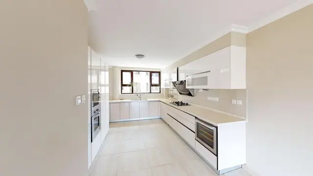 3 Bedroom Apartment For Rent In Riverside Drive, Nairobi — photo 1
