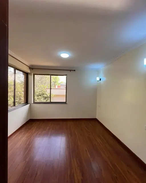5 Bedroom Townhouse For Rent In Lavington, Nairobi — photo 9