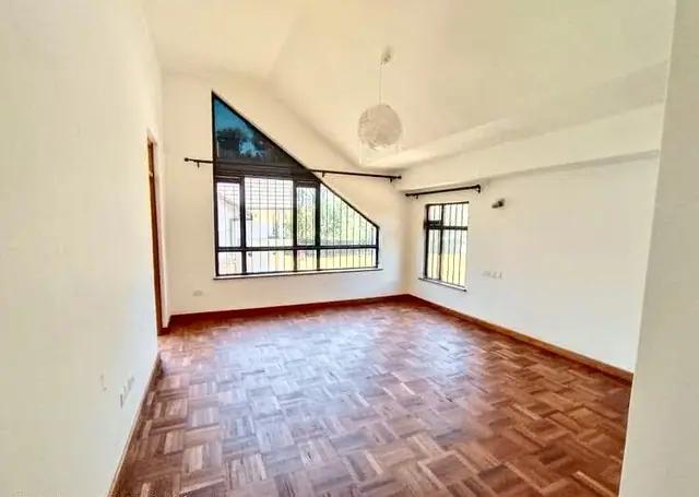 4 Bedroom With Dsq For Rent In Karen Nairobi Off Bogani Road — photo 8