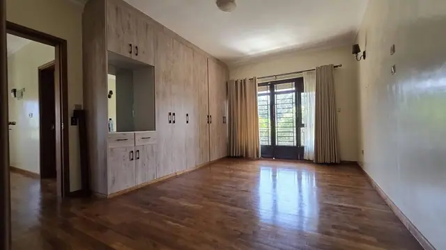5 Bedroom Town House For Rent In Runda — photo 17