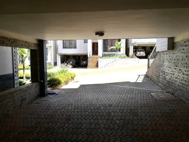 5 Bedroom Villa For Sale In Westlands, Brookside — photo 9