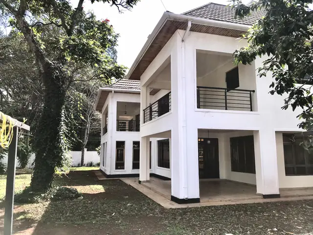 5 Bedroom Townhouse For Rent in Karen, Nairobi — photo 18