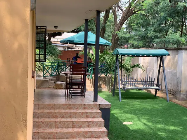 4 Bedroom Townhouse For Sale In Kisumu, Tom Mboya Estate — photo 9