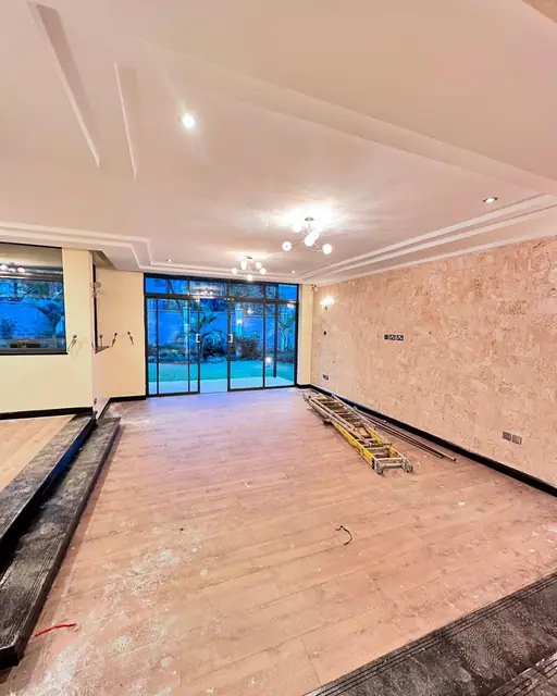 5 Bedroom Townhouse For Rent / Sale In Lavington, Isaac Gathanju Rd — photo 2